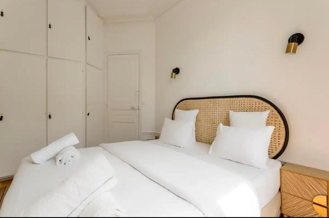 Luxury Suites Tour Eiffel Best View Parigi Esterno foto