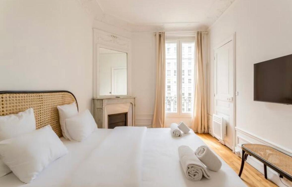 Luxury Suites Tour Eiffel Best View Parigi Esterno foto